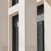 Geveldetail van ZNC natuursteen in Antwerpen